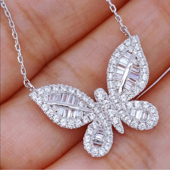 New Gorgeous Butterfly 925 Silver Diamond Necklace Pendant Women - Picture 6 of 7